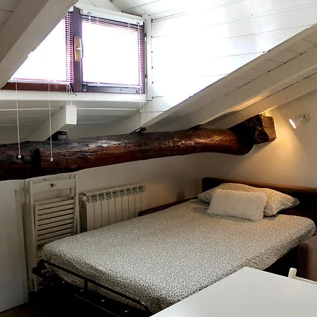 Attic In The Heart Of - Kiko's Attic Appartamento