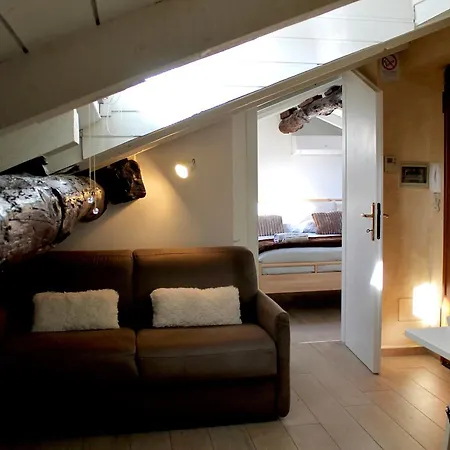 Attic In The Heart Of - Kiko's Attic Apartment